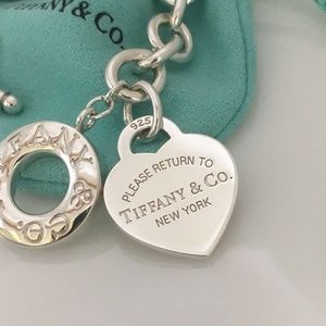 Return to Tiffany Heart tag Toggle Bracelet Size Medium in Sterling Silver